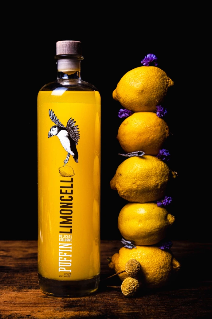 Puffin Limoncello met citroenen